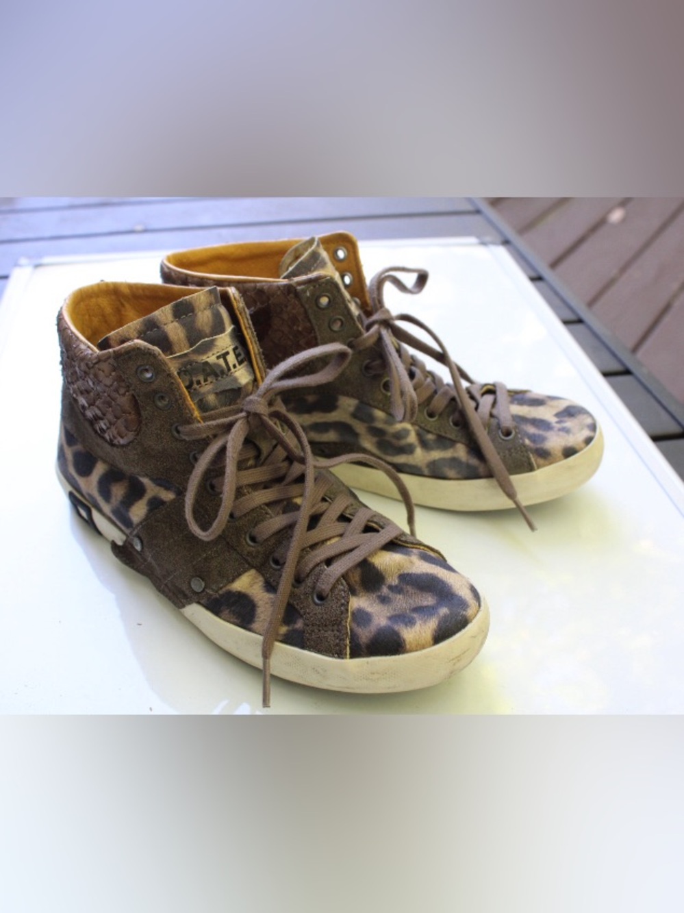 D.A.T.E. Studded high top sneakers
